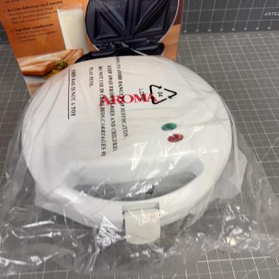 AROMA Sandwich Maker