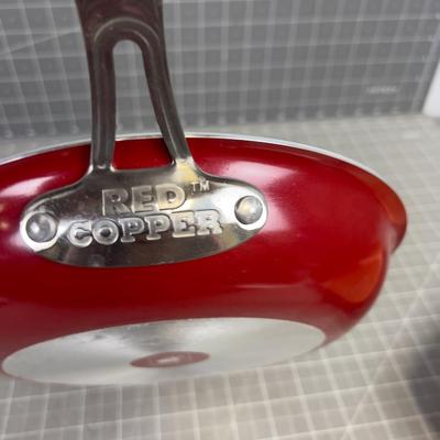(2) Skillets Round and Square Red / Copper 