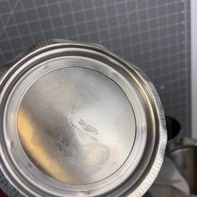 6 Stainless Steel Pitchers