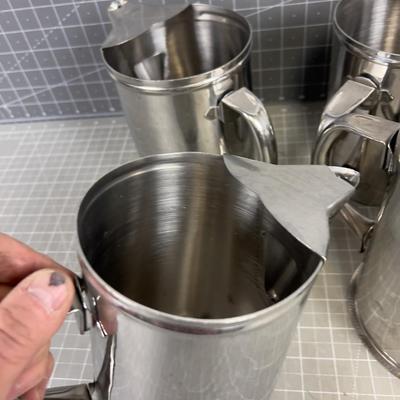 6 Stainless Steel Pitchers