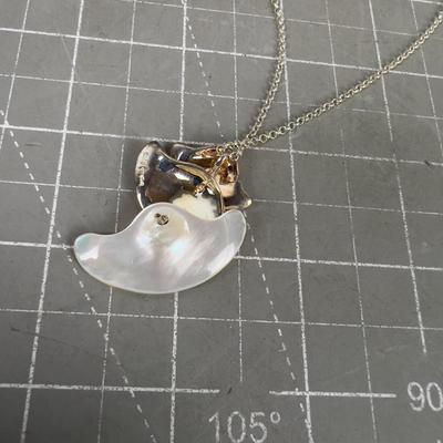 Sterling Silver and Mother of Pearl Pendant Necklace
