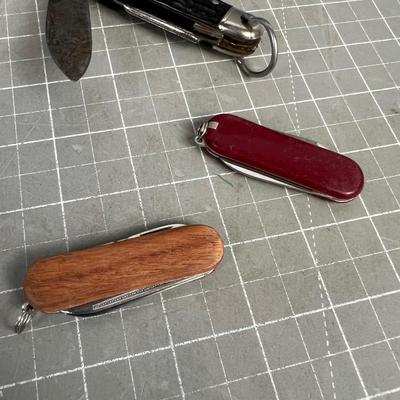 Camping and a Few Folding Knives