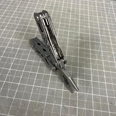 HUSKY Multi Tool 