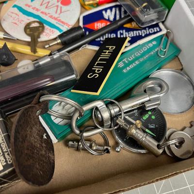 Tray of Army Pins, Metals, Colar Tabs etc.