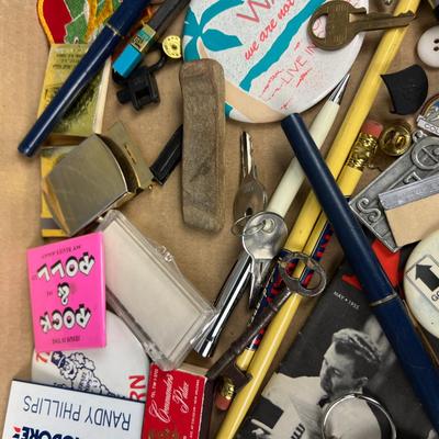 Tray of Army Pins, Metals, Colar Tabs etc.