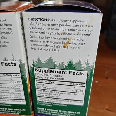 Brand new sealed Host Defense Dietary Supplement Mushrooms - Breathe and Lion's Mane made with organic mushrooms