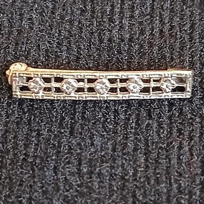 Antique Art Deco 10K White Gold Old Emerald Filigree Pin with small filigree pin