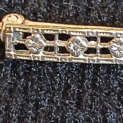 Antique Art Deco 10K White Gold Old Emerald Filigree Pin with small filigree pin