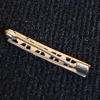 Antique Art Deco 10K White Gold Old Emerald Filigree Pin with small filigree pin