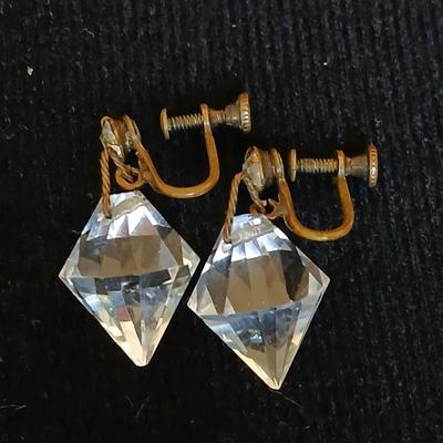 Antique ruby red glass stone / marble cufflinks - Crystal screw back earrings - and Vintage stone beaded necklace with fancy links