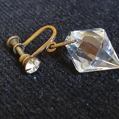 Antique ruby red glass stone / marble cufflinks - Crystal screw back earrings - and Vintage stone beaded necklace with fancy links