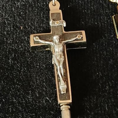 Antique Reliquary Crucifix Spina Christi Seed Lignum M Olivarum Relic Rosary Beads with two pair of Vintage earrings - Onyx stone like...