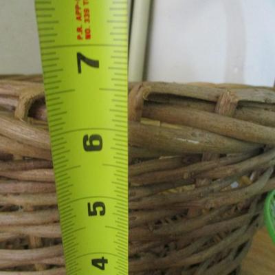 Assortment Of Fruit Picking Baskets (See All Pictures)