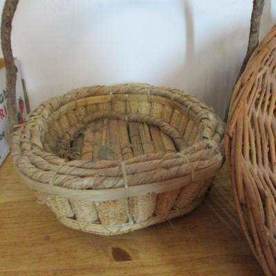 Assortment Of Fruit Picking Baskets (See All Pictures)