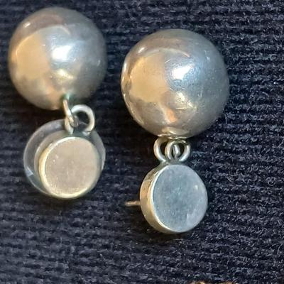 .925 marked earrings - Half gold half silver-colored coil / screw earrings with a unique vintage necklace