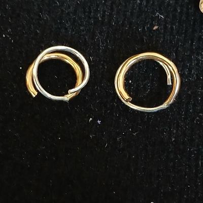 .925 marked earrings - Half gold half silver-colored coil / screw earrings with a unique vintage necklace