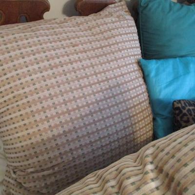 Assortment Of Throw Pillows Various Colors & Sizes Choice 2