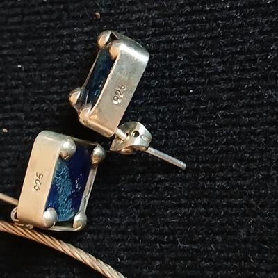 .925 Italy marked cable choker necklace a .925 marked pair of vintage blue earrings and a stain glass / stone like feather pendant