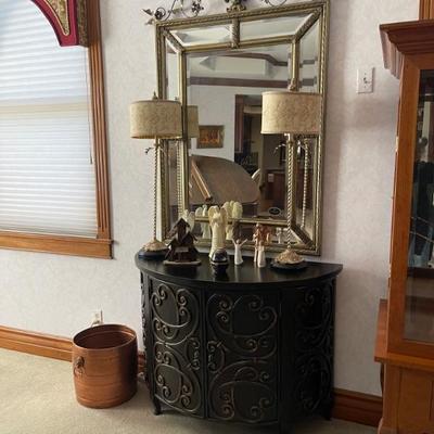 Entry way piece 
