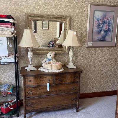Antique dressser 