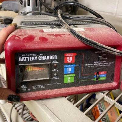 Battery charger 