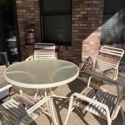 Patio set 