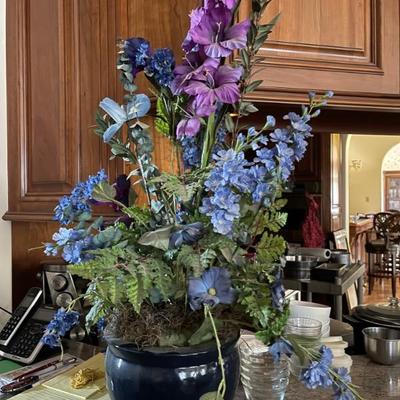 Faux flowers 
