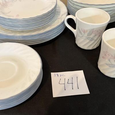 Corelle Lot