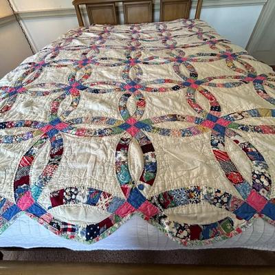 Double Wedding Ring Quilt