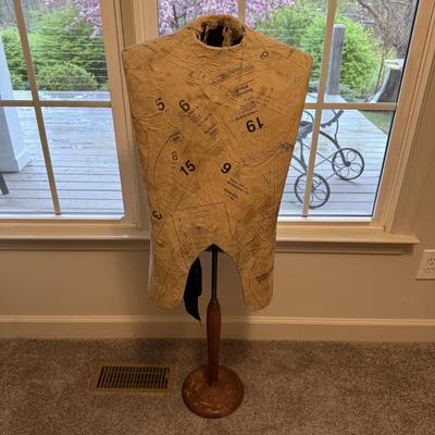 Antique Tailor Mannequin Set (LR-BM)