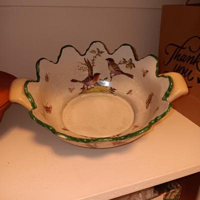 TERRA COTTA ROASTER AND A CLAY BIRD THEMED BOWL