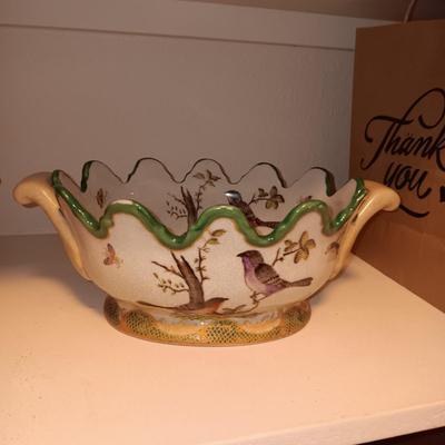TERRA COTTA ROASTER AND A CLAY BIRD THEMED BOWL