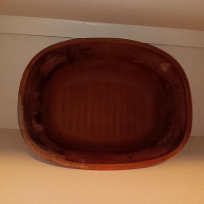 TERRA COTTA ROASTER AND A CLAY BIRD THEMED BOWL