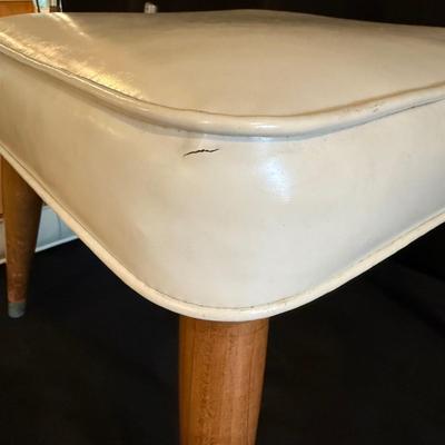Mid-Century Modern Stools (DR-BM)