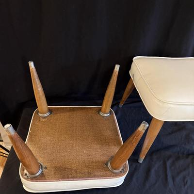 Mid-Century Modern Stools (DR-BM)