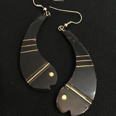 Carved Shell Type With Gold atone Inlay