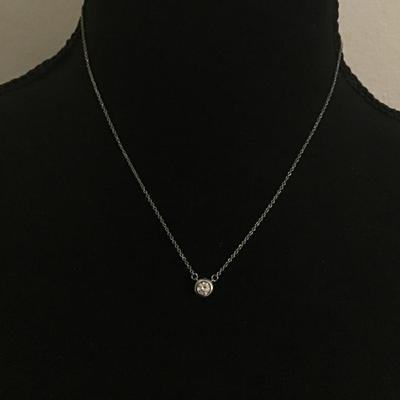 Park Lane. Snowy. Necklace Dainty New