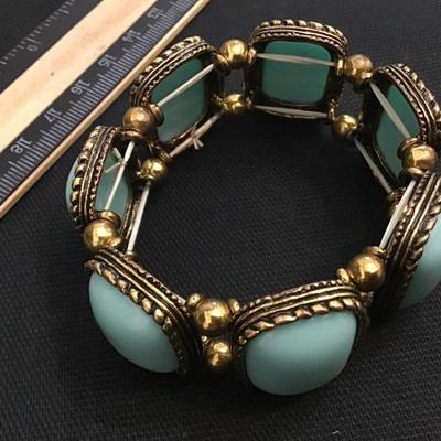 Sea Foam Green awith Antique Gold Tone Bracelet