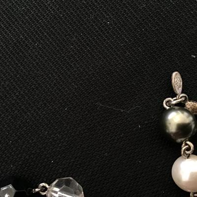 Pretty Premier design beaded necklace