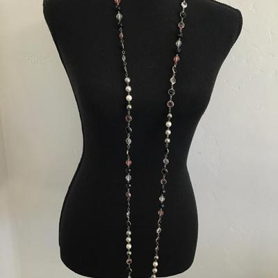Pretty Premier design beaded necklace