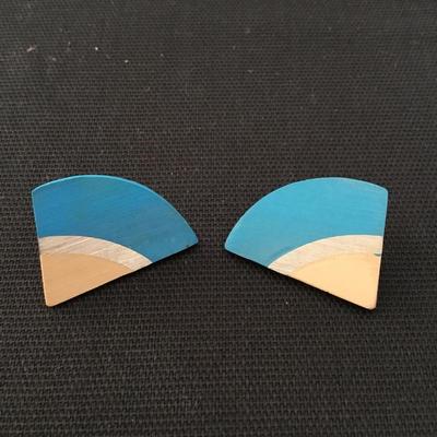 Cool matte flat finished wood and glaze triangle stud earrings
