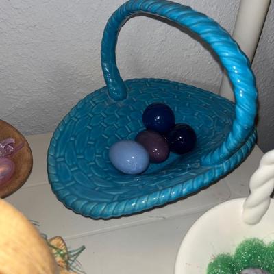 Ceramic baskets and eggs