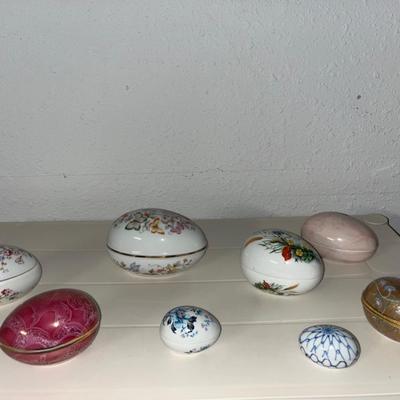 Fine decorative eggs