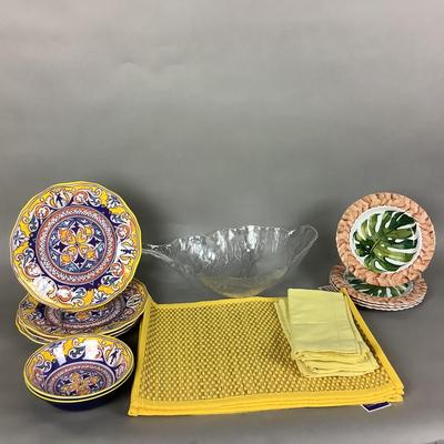K792 Large Melamine Plates & Bowls New with Tag Place mats