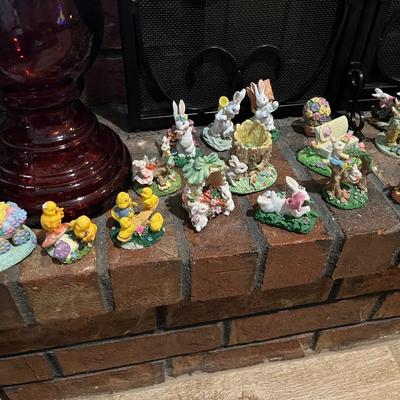Mini bunny village - close to 100 items