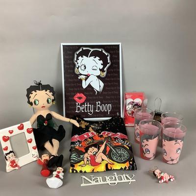 K8036 Betty Bop Lot