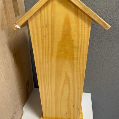 11” tall wood bird houses 5 of them