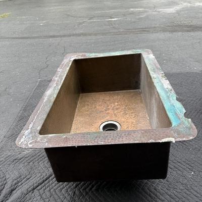 616 Hammered Copper Under Mount Sink