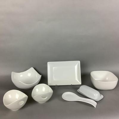 K8220 Chantal Porcelain Serving Dish Lot