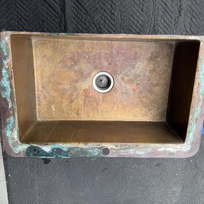 618 Hammered Copper Under Mount Sink